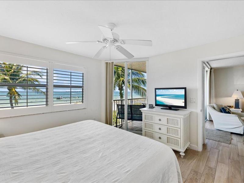 Estero Island Beach Villas 204 フォートマイヤーズビーチ エクステリア 写真