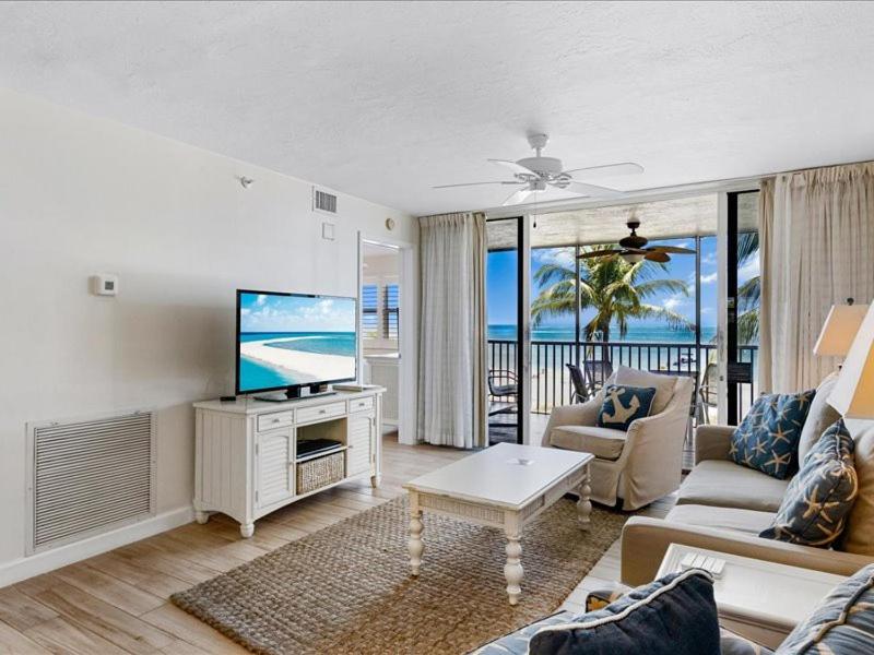 Estero Island Beach Villas 204 フォートマイヤーズビーチ エクステリア 写真
