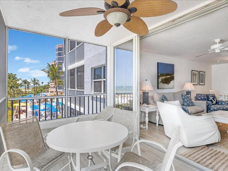 Estero Island Beach Villas 204 フォートマイヤーズビーチ エクステリア 写真