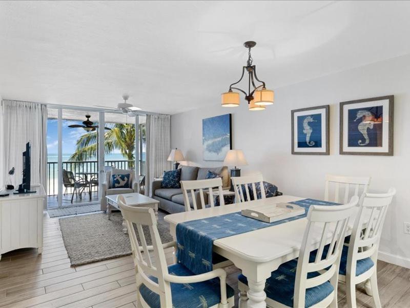 Estero Island Beach Villas 204 フォートマイヤーズビーチ エクステリア 写真