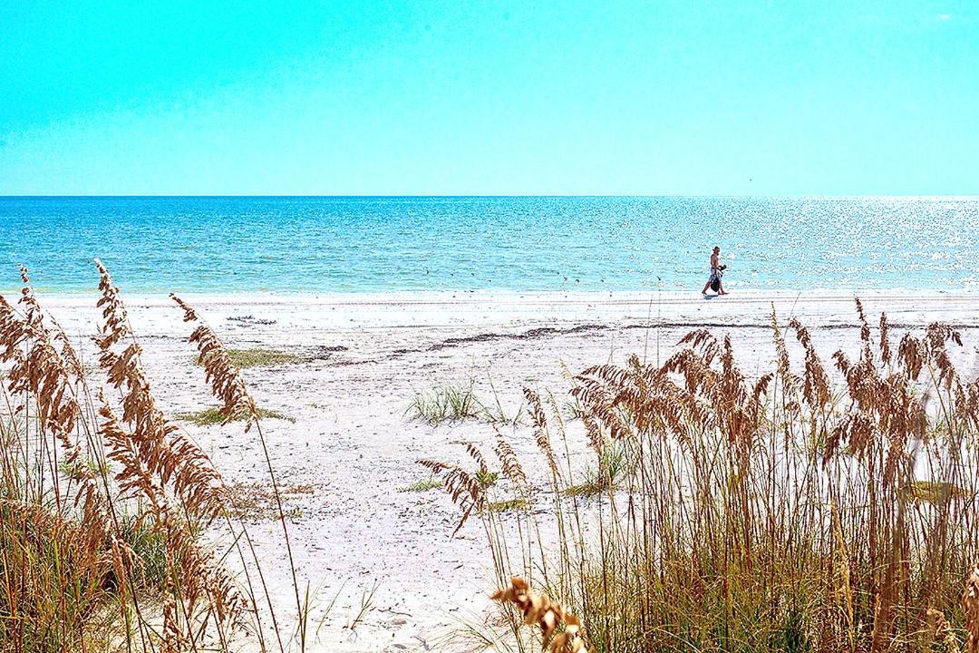 Estero Island Beach Villas 204 フォートマイヤーズビーチ エクステリア 写真