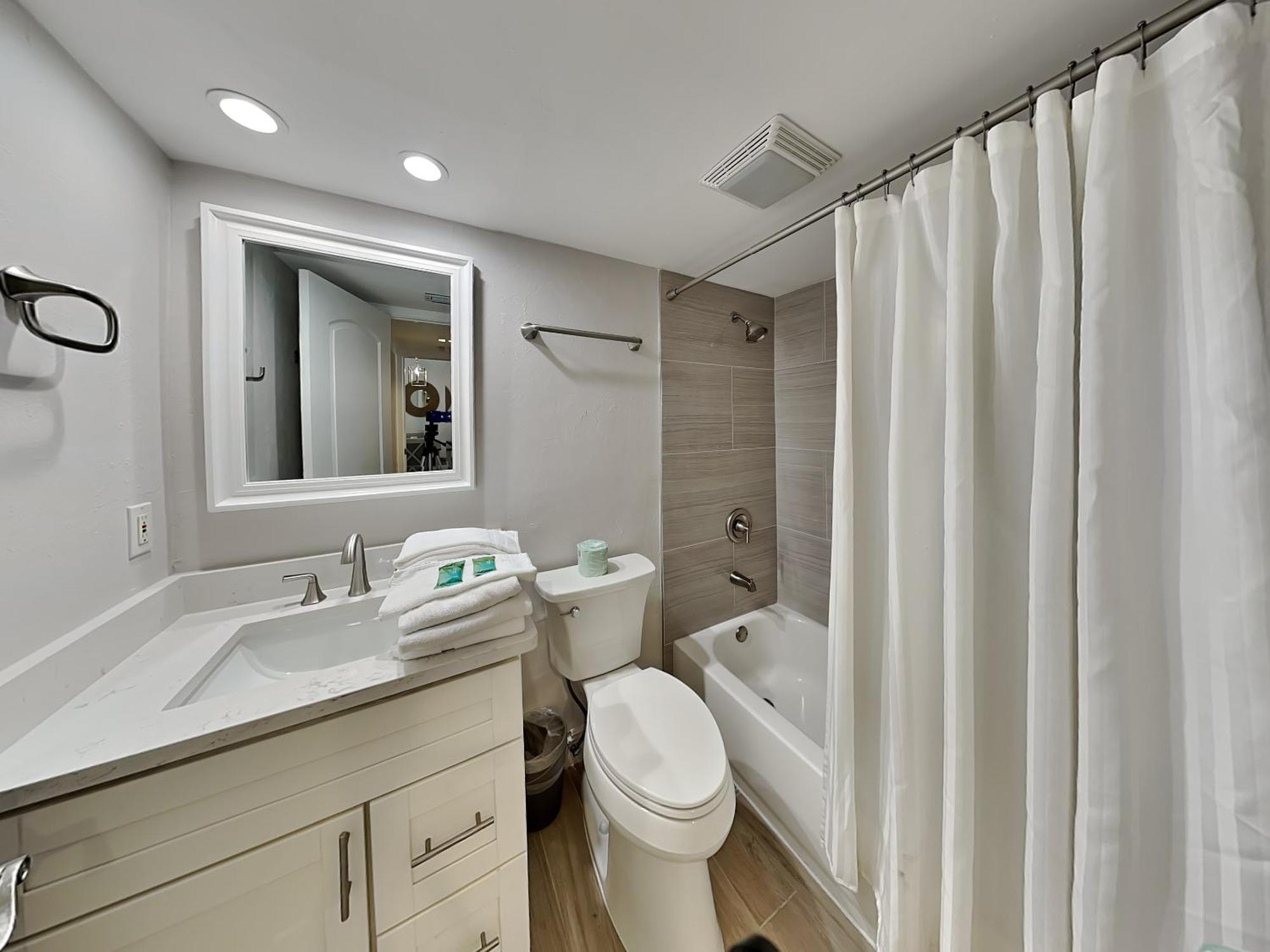 Estero Island Beach Villas 204 フォートマイヤーズビーチ エクステリア 写真